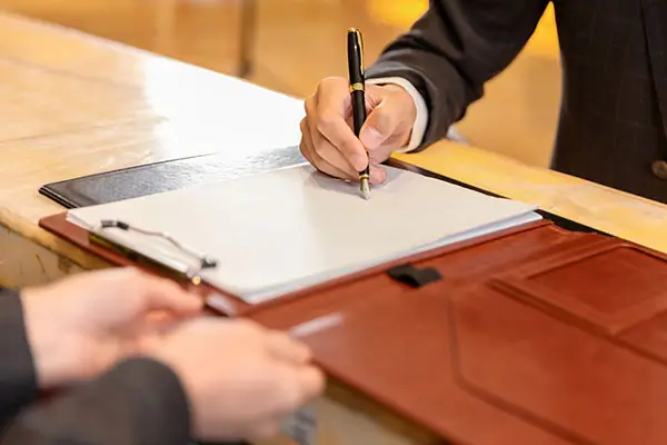 牛津大学几何教授简介