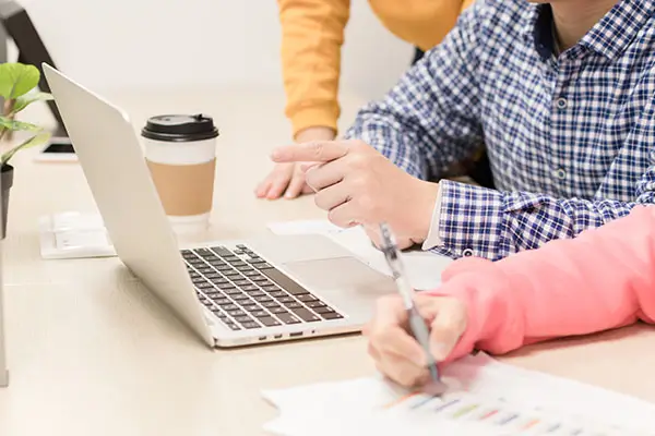 中南大学靳顺鑫简介